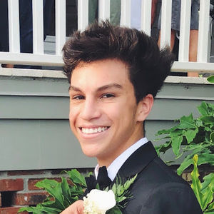 Meet your Posher, Quentin